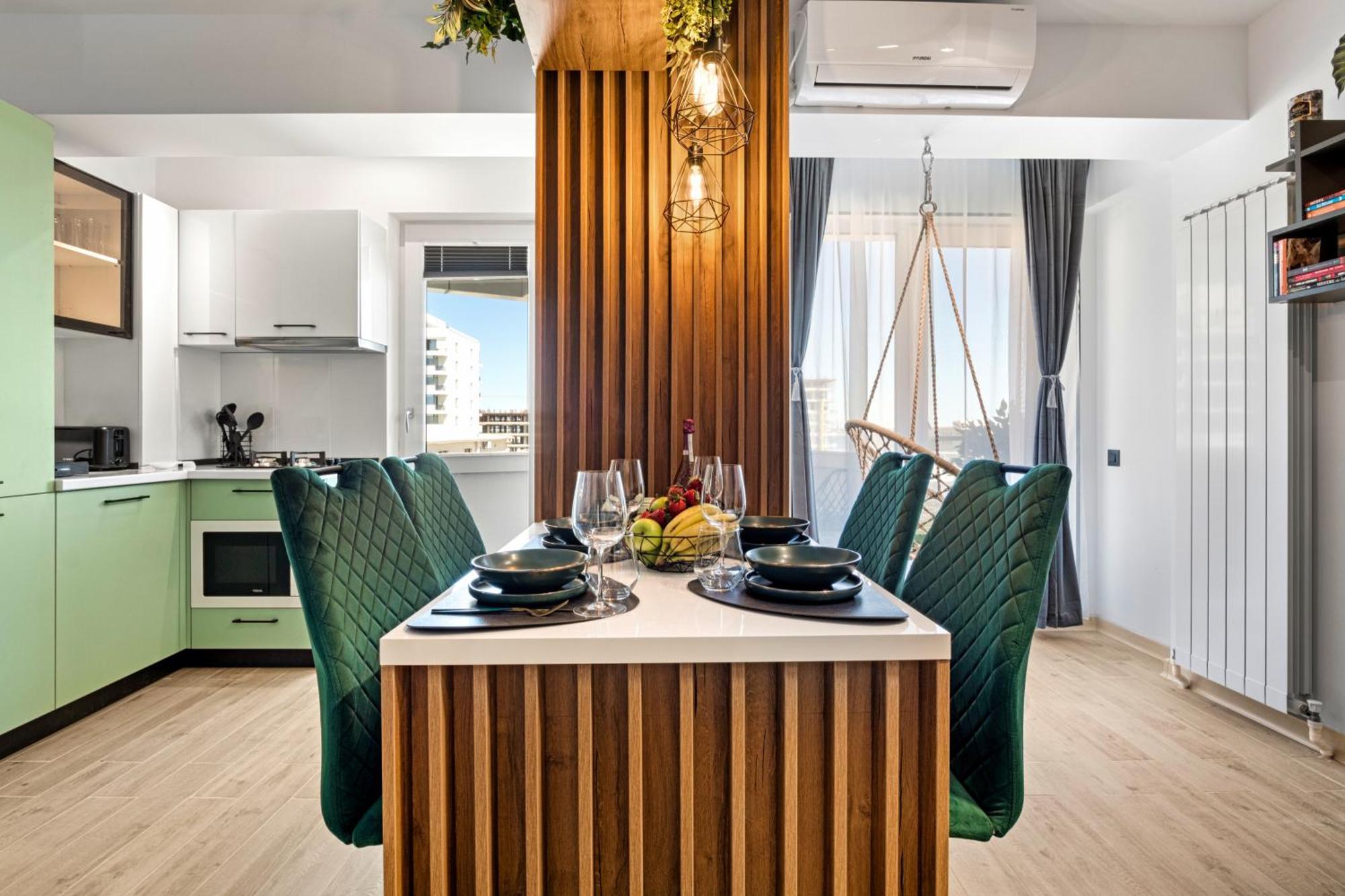 Arrogance Queen Studio - Infinity Pool & Spa Navodari Luaran gambar