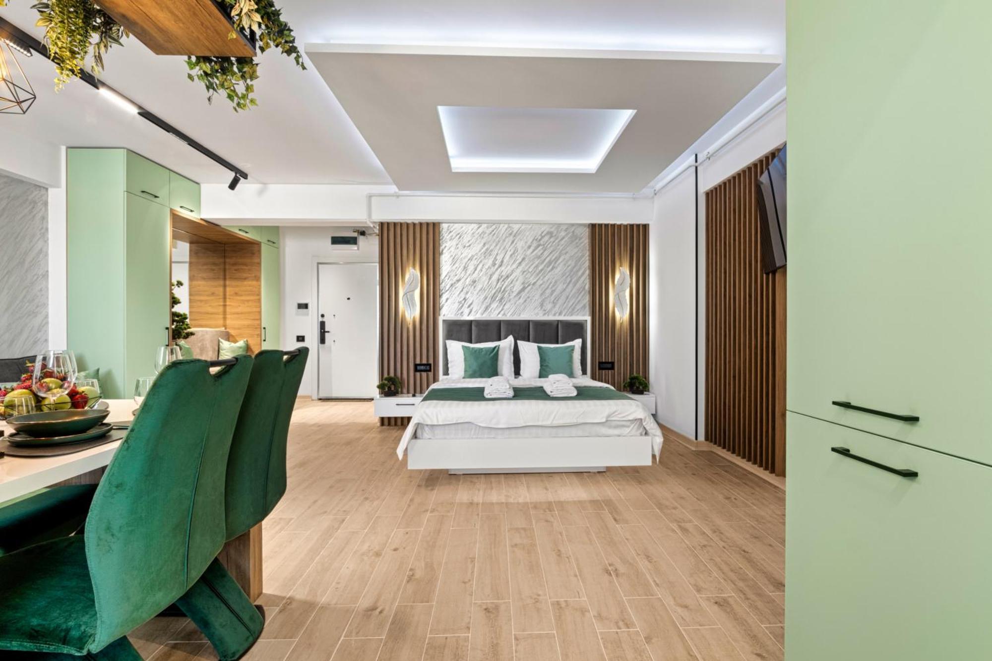 Arrogance Queen Studio - Infinity Pool & Spa Navodari Luaran gambar