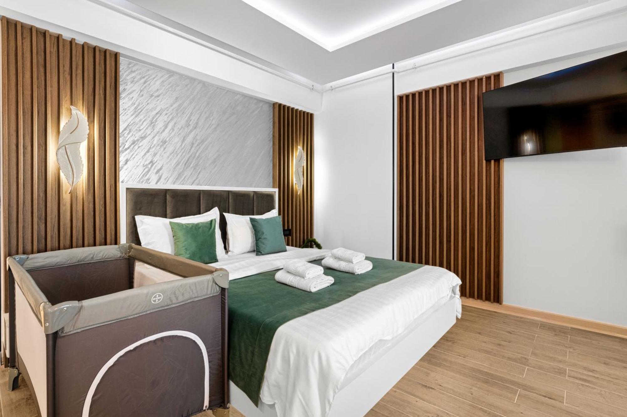 Arrogance Queen Studio - Infinity Pool & Spa Navodari Luaran gambar